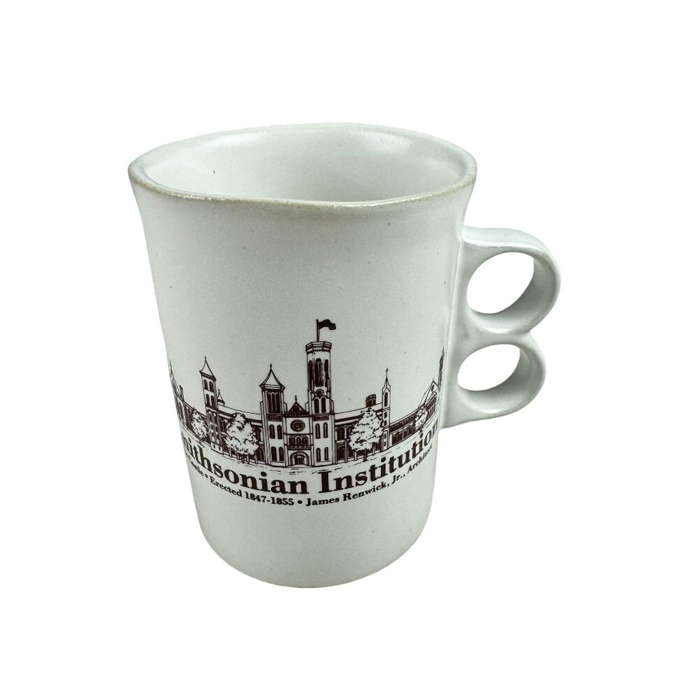 Smithsonian Institution Castle Cup Trigger Mug Bennington Potters